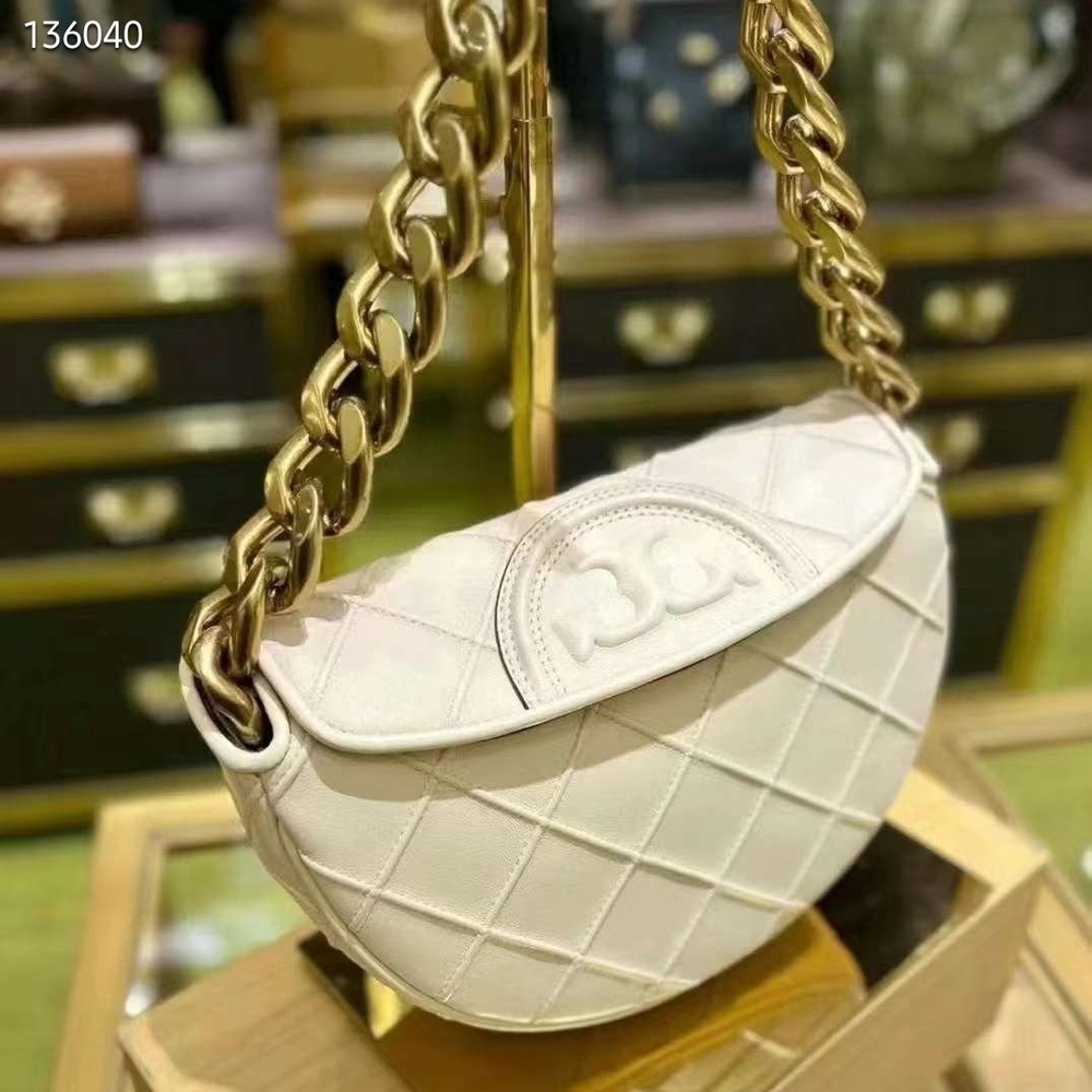 Tory Burch Fleming Half Moon Cream Quilted Shoulder Bag - Picture 4 of 9
